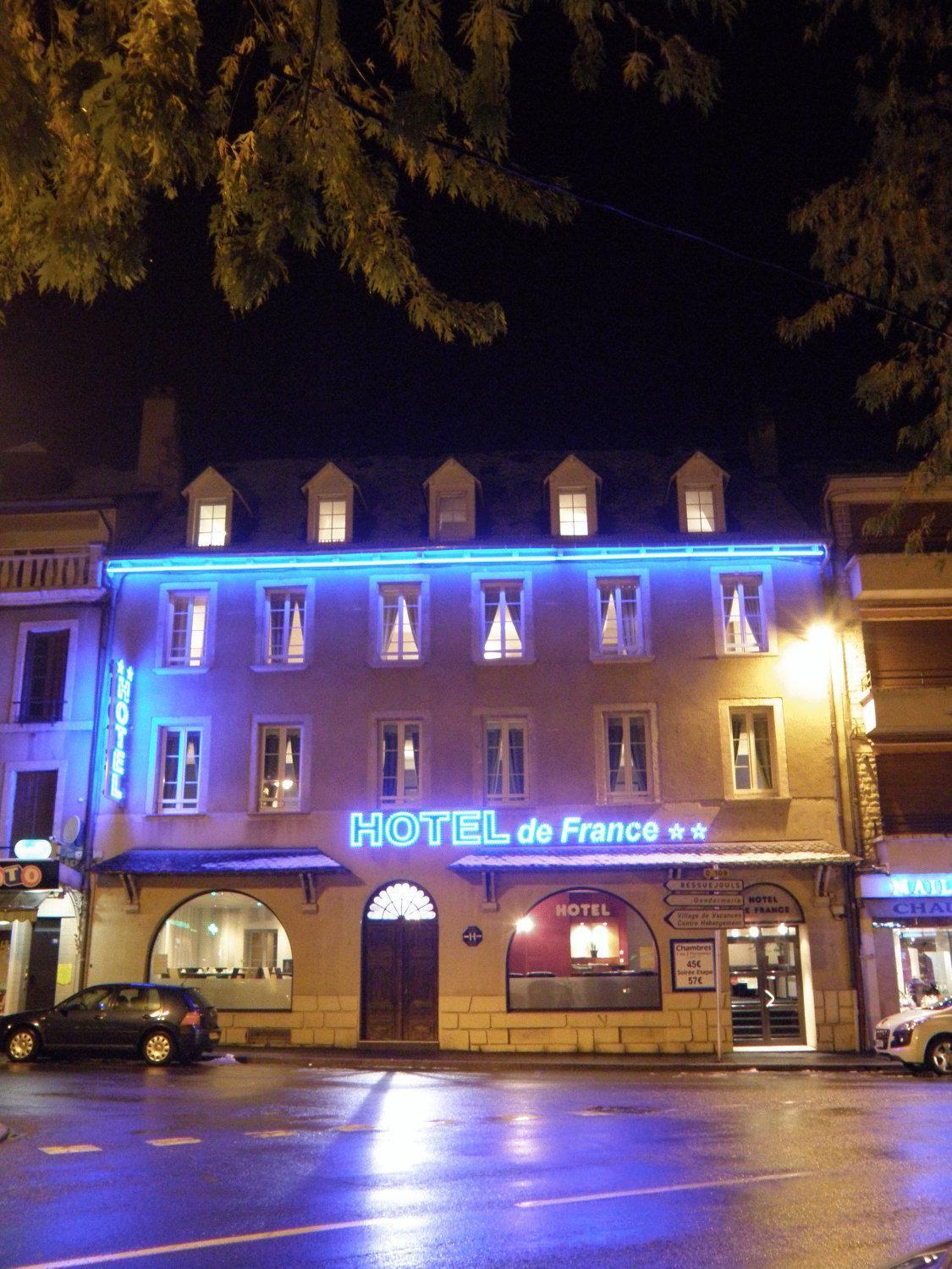 Hôtel de France Espalion Exterior foto
